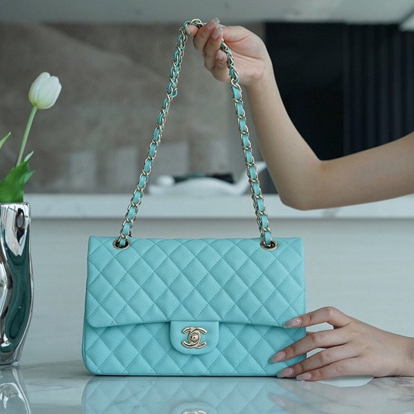 Limited edition Chanel caviar skin shoulder bag shp15654 Limited edition Chanel caviar skin shoulder bag shp15654