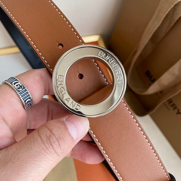 Burberry engraved buckle leather belt replica Baf16330