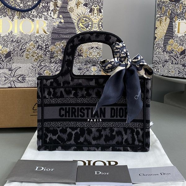 Featured ★ Dior Book Tote Replica Medium Bag dep79617 Featured ★ Dior Book Tote Replica Medium Bag dep79617