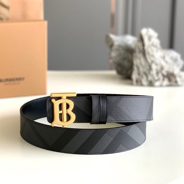 Hard to find Burberry replica reversible charcoal check & leather TB belt Bag88100