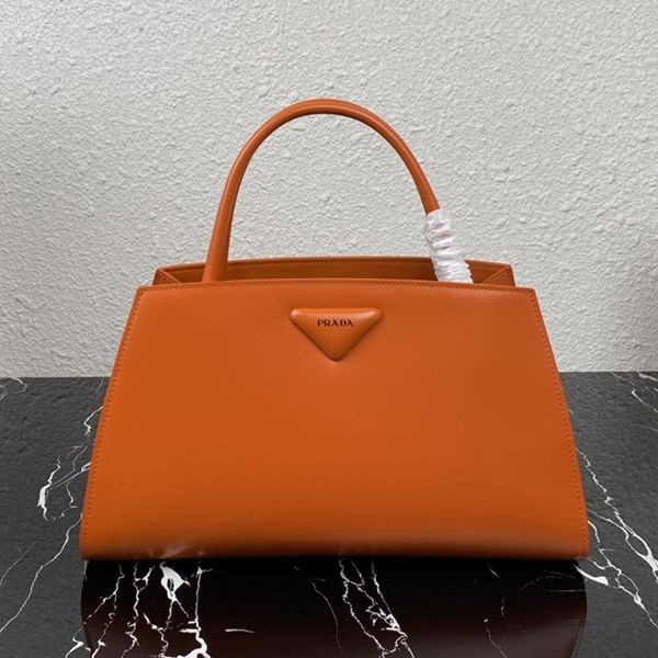 Very popular: Prada brushed leather handbag replica pud68184 Very popular: Prada brushed leather handbag replica pud68184