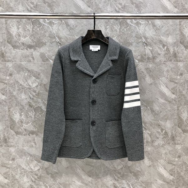 Super hot topic! Thom Browne fake cashmere jacket high quality??? tou02241 Super hot topic! Thom Browne fake cashmere jacket high quality??? tou02241