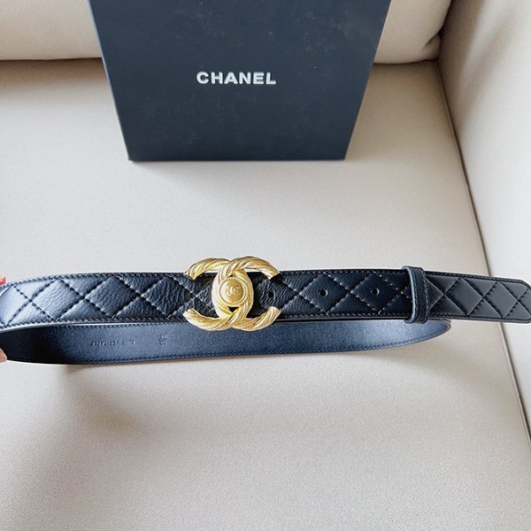 New limited edition Chanel ☆ Adult luxury belt calfskin 3.0cm shv64811