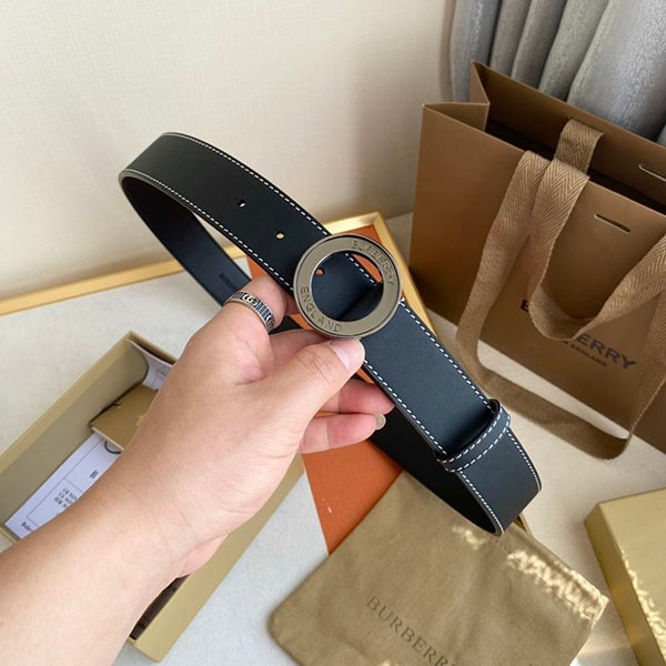 Burberry engraved buckle leather belt replica Bal16135