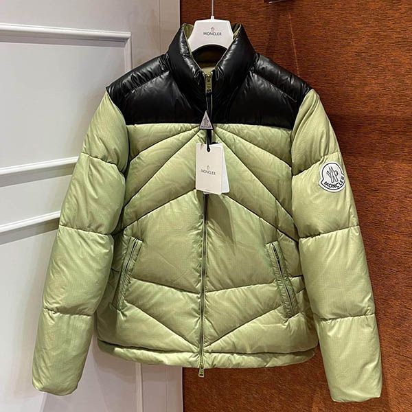 Express delivery Moncler Tama short down jacket copy moh70273 Express delivery Moncler Tama short down jacket copy moh70273