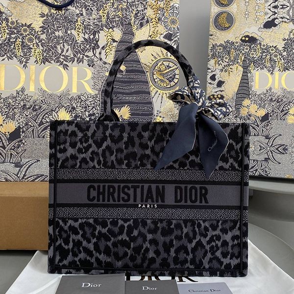 Free shipping Dior Book Tote Replica Medium Bag dem04102 Free shipping Dior Book Tote Replica Medium Bag dem04102