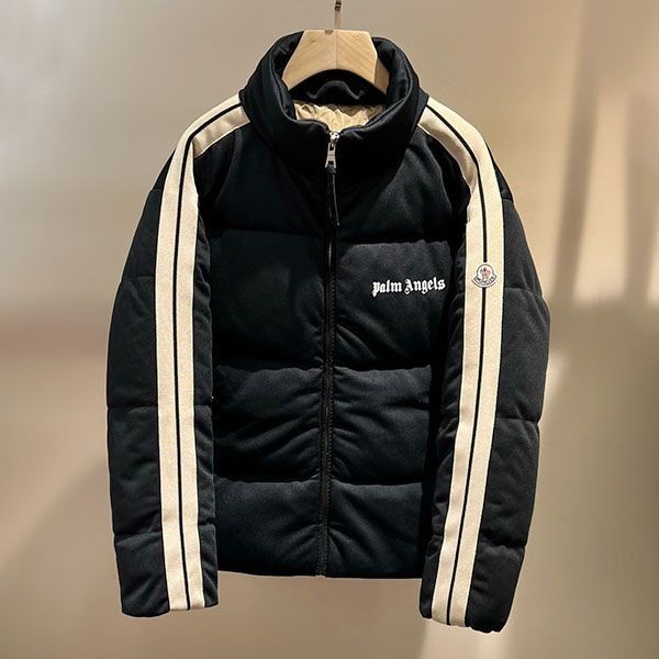 Boutique? Moncler x Palm Angels Rodman Down Jacket Replica moy71660 Boutique? Moncler x Palm Angels Rodman Down Jacket Replica moy71660