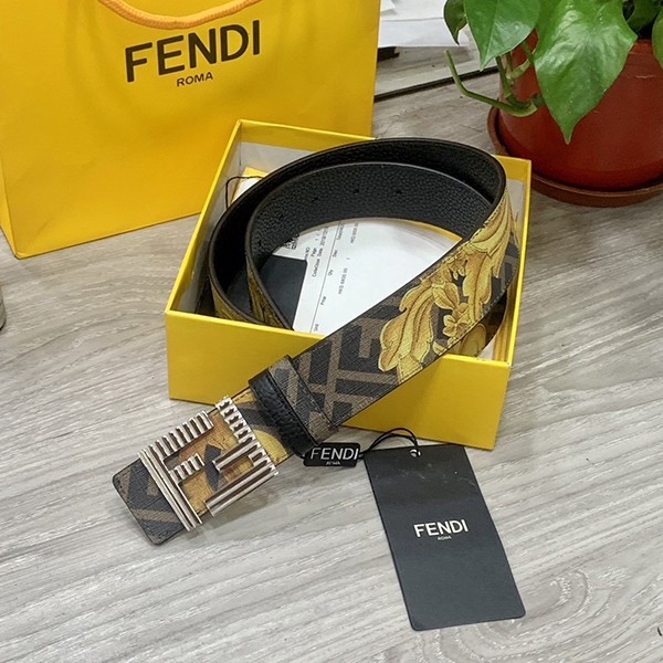 High quality Fendi FF motif leather belt in calf leather fes65973