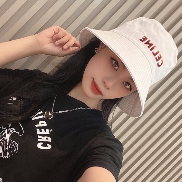 Perfect gift? Celine logo cotton bucket hat Ceb12368