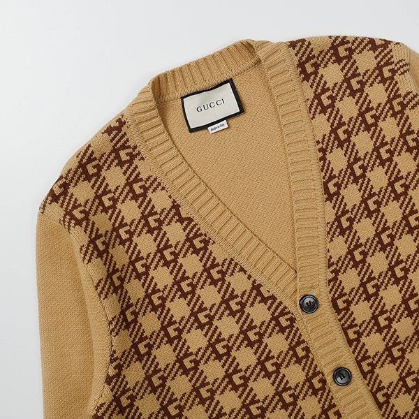 The latest and fashionable Gucci GG wool cardigan beige replica gul65642