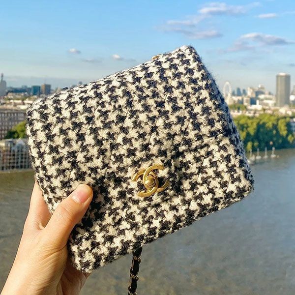 The hottest topic! Fake Chanel Tweed Small Flap Bag shc88207 The hottest topic! Fake Chanel Tweed Small Flap Bag shc88207