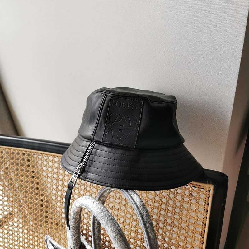 Stylish?  Loewe Bucket Hat Fisherman Leather loo26350