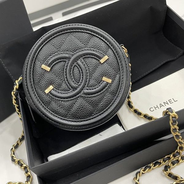 ★Safe shipping with tracking Chanel chain clutch bag fake shk01948