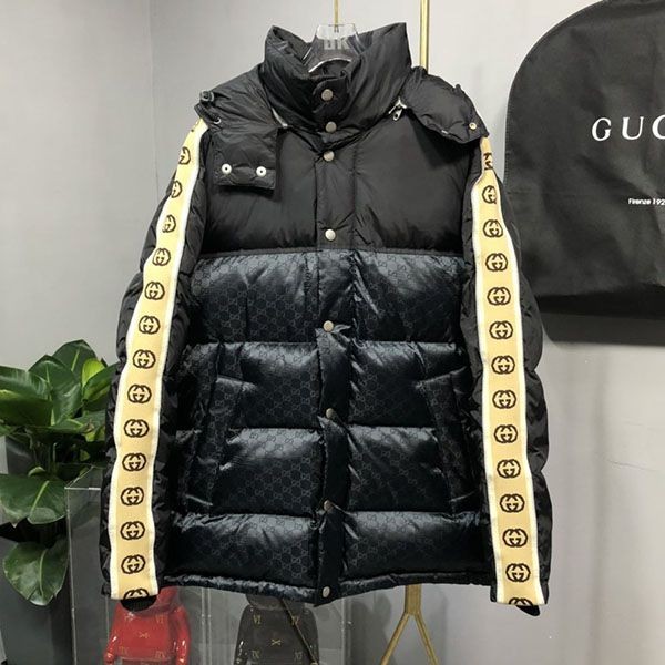 Rare Gucci GG Cotton Canvas Down Jacket Replica guj38675