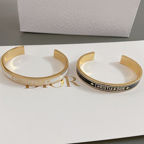 Very popular all over the world? Dior "Dior Code" Metal & Lacquer Bangle Gold del25178