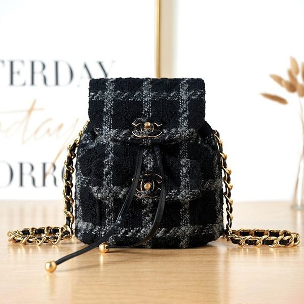 Love at first sight? ◆Chanel◆Backpack replica black & grey shi43316 Love at first sight? ◆Chanel◆Backpack replica black & grey shi43316