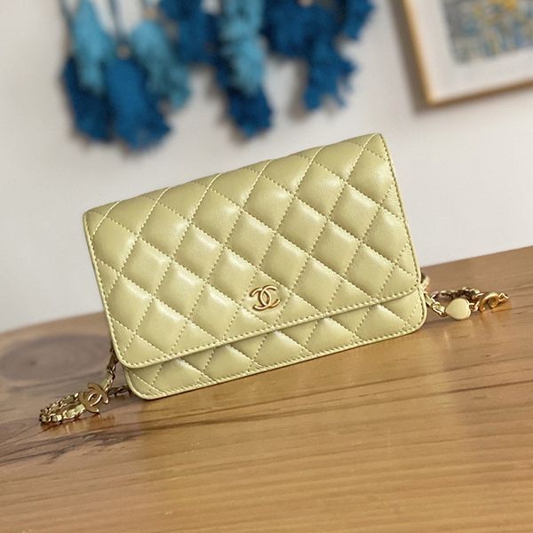 Love at first sight? Replica Chanel Classic Chain Wallet Shoulder Bag shw36499 Love at first sight? Replica Chanel Classic Chain Wallet Shoulder Bag shw36499
