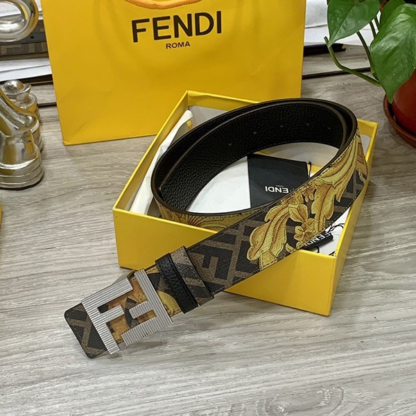 New Fendi FF motif leather belt in calf leather fex08213