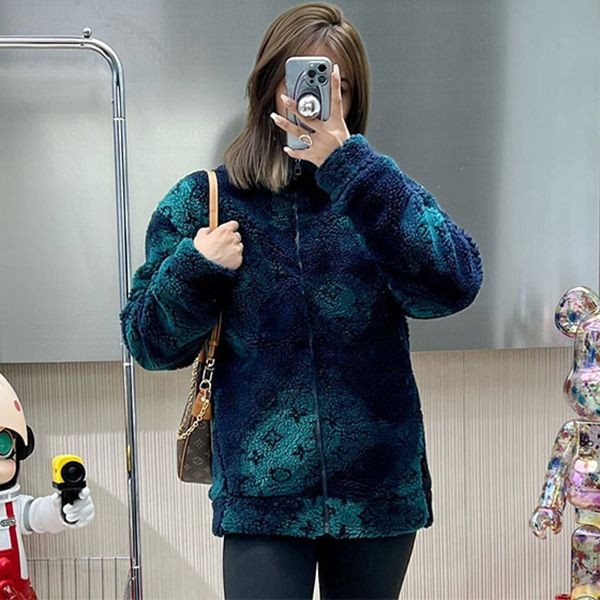 Free shipping Louis Vuitton Monogram Blouson Fleece Replica 1AATYS Free shipping Louis Vuitton Monogram Blouson Fleece Replica 1AATYS