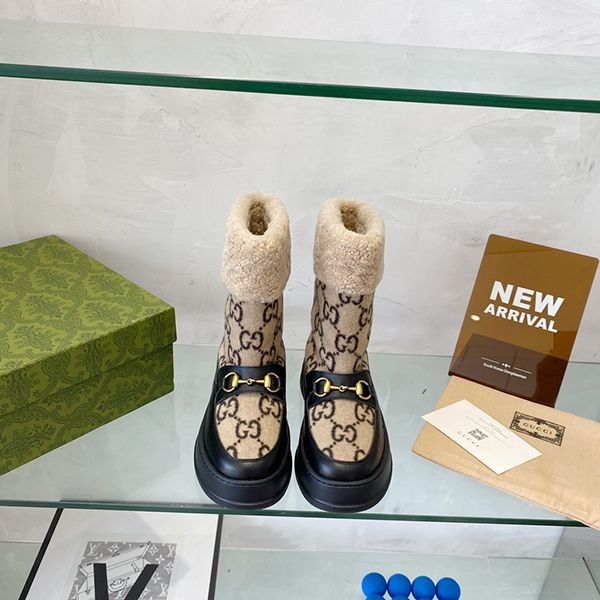 Gucci fluffy short boots, first come first served? gun03992