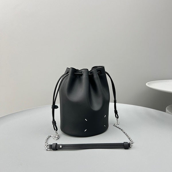 Free shipping Maison Margiela "Tabi" bucket bag replica shoulder bag SB3WG0028P5025T8013