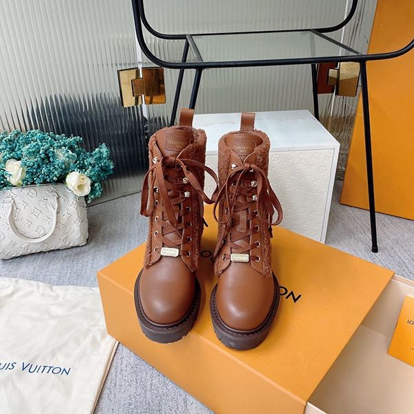 Hard to find! Louis Vuitton wool boots replica vuh55585