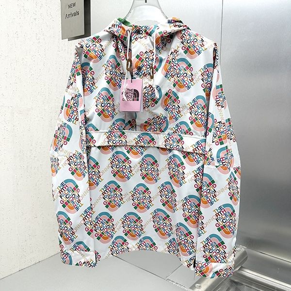 Hard to find Gucci North Face fake nylon jacket gux20077