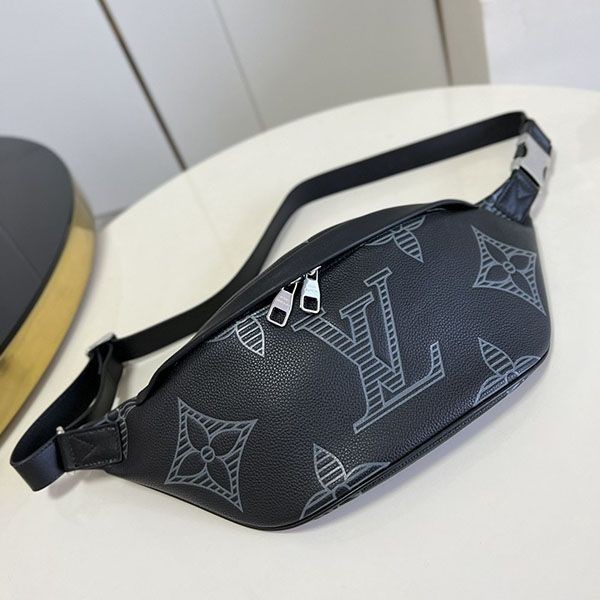 Free shipping Louis Vuitton men's bag replica Discovery M57289 Free shipping Louis Vuitton men's bag replica Discovery M57289