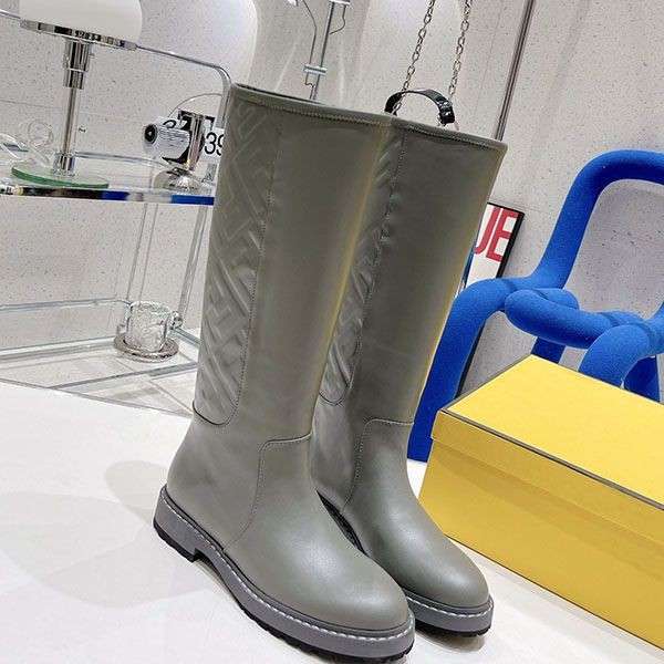 Attention ★ Fendi FF motif calfskin round toe boots replica fef69628 Attention ★ Fendi FF motif calfskin round toe boots replica fef69628