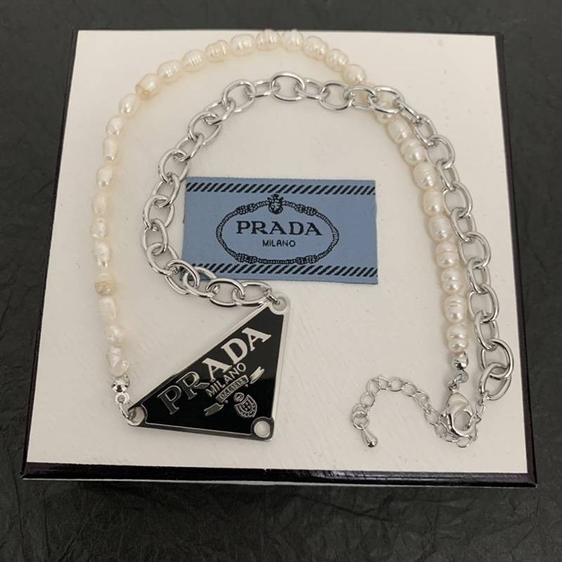 Rare new Prada symbol necklace high quality??? puo14751