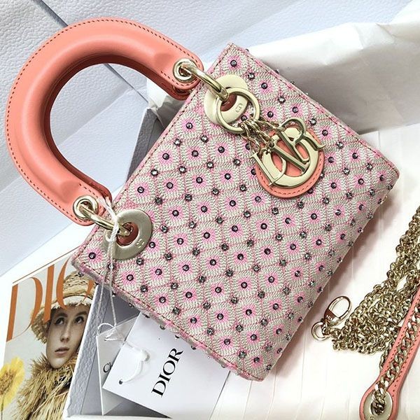 Very popular: Dior Lady Dior Mini Handbag Pink Embroidery dei40416 Very popular: Dior Lady Dior Mini Handbag Pink Embroidery dei40416