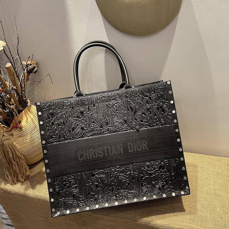 The hottest topic! Dior replica book tote bag in 2 sizes dex77677