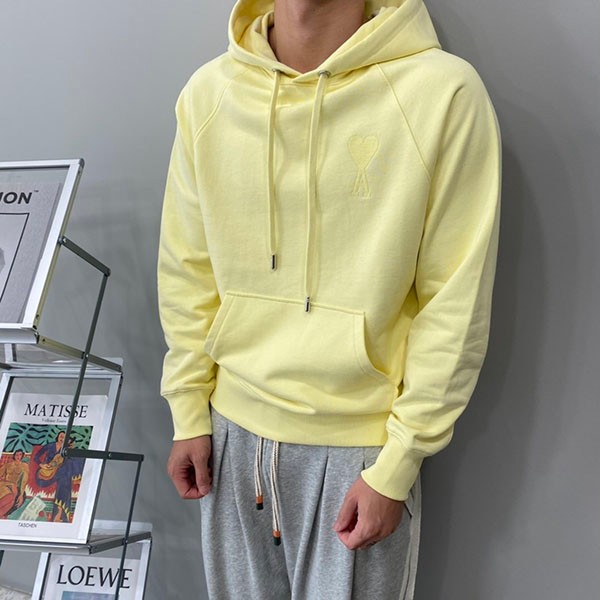 No. 1 in total sales! Ami Paris☆Ami de Coeu☆Heart logo☆Hoodie Parka Copy amo61191 No. 1 in total sales! Ami Paris☆Ami de Coeu☆Heart logo☆Hoodie Parka Copy amo61191