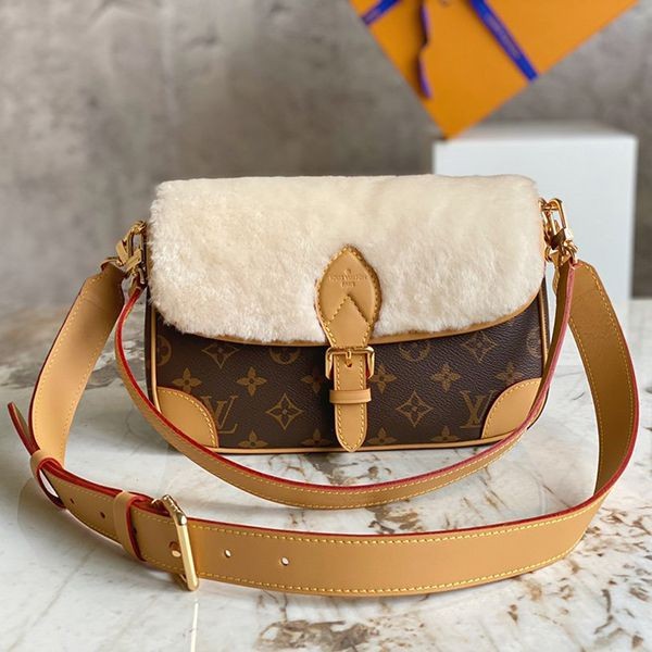Competition: Louis Vuitton Diane NM PM Shoulder Bag Replica M46317 Competition: Louis Vuitton Diane NM PM Shoulder Bag Replica M46317