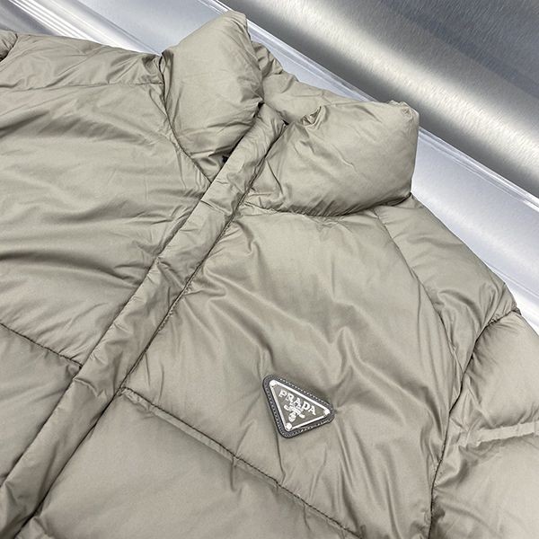 New design Prada cropped Re-Nylon down jacket replica pup63073