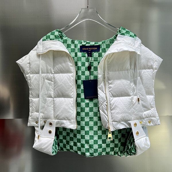 High quality Louis Vuitton down vest replica vuw13296