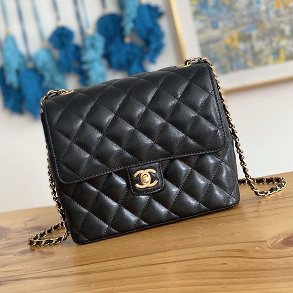 No. 1 in cumulative sales! Chanel Classic Shoulder Bag Replica she19595 No. 1 in cumulative sales! Chanel Classic Shoulder Bag Replica she19595