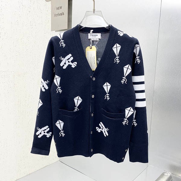 Extremely rare! Thom Browne Donegal Contrast 4-Bar Cardigan replica ton04377 Extremely rare! Thom Browne Donegal Contrast 4-Bar Cardigan replica ton04377