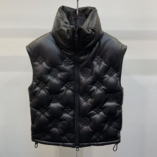 Classic Louis Vuitton puffer down vest replica vur46402