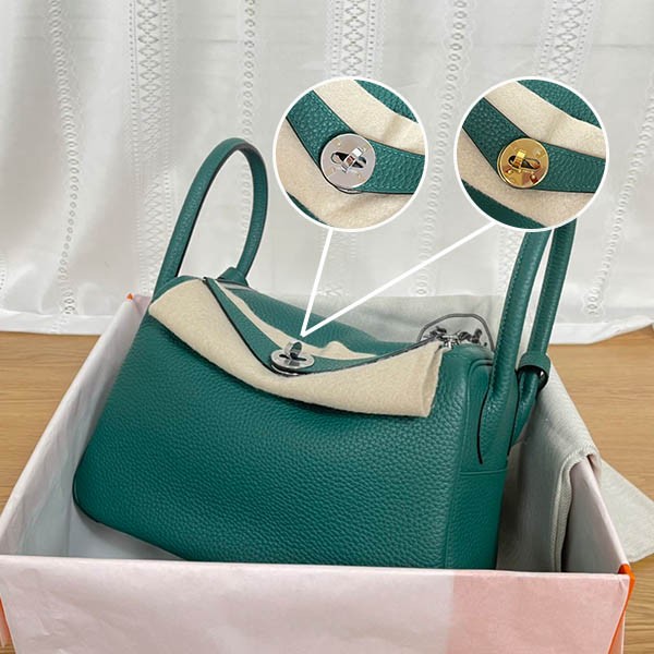 The hot topic! Hermes fake Lindy 26cm Taurillon Clemence 2-tone hardware erz38262 The hot topic! Hermes fake Lindy 26cm Taurillon Clemence 2-tone hardware erz38262