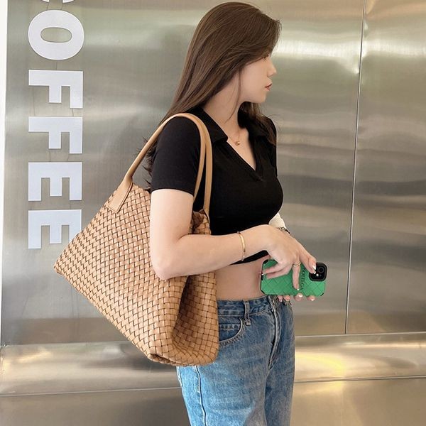 ★Popular in Japan! Bottega Veneta Cabas Large Tote Bag Leather Replica bob75991 ★Popular in Japan! Bottega Veneta Cabas Large Tote Bag Leather Replica bob75991