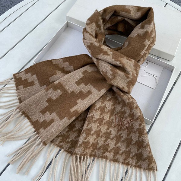 Dior Houndstooth Cashmere Scarf Replica dec98190 Dior Houndstooth Cashmere Scarf Replica dec98190