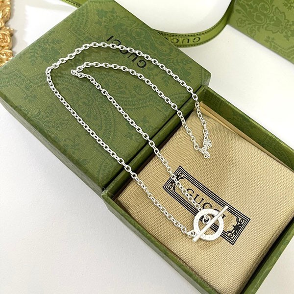 ★Japan!! Popular! Gucci unisex necklace replica gum79512