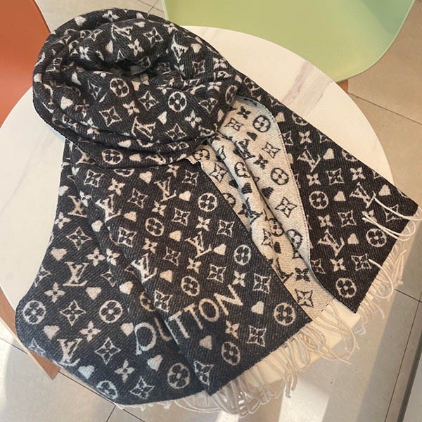 Classic Louis Vuitton Replica Echarpe Reykjavik Scarf vua22638 Classic Louis Vuitton Replica Echarpe Reykjavik Scarf vua22638