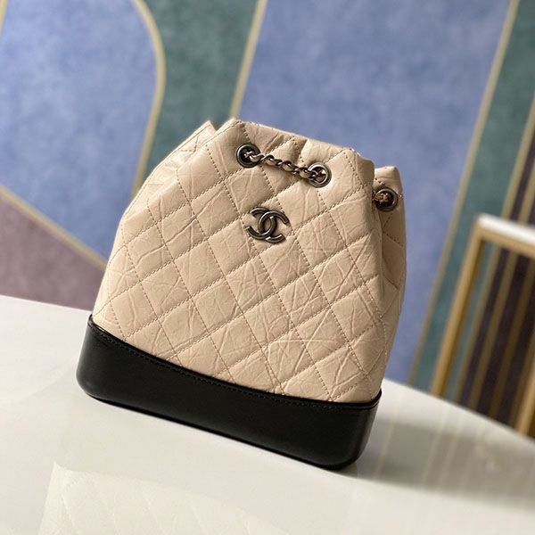 No.1 Popular Chanel Backpack Replica shb60691