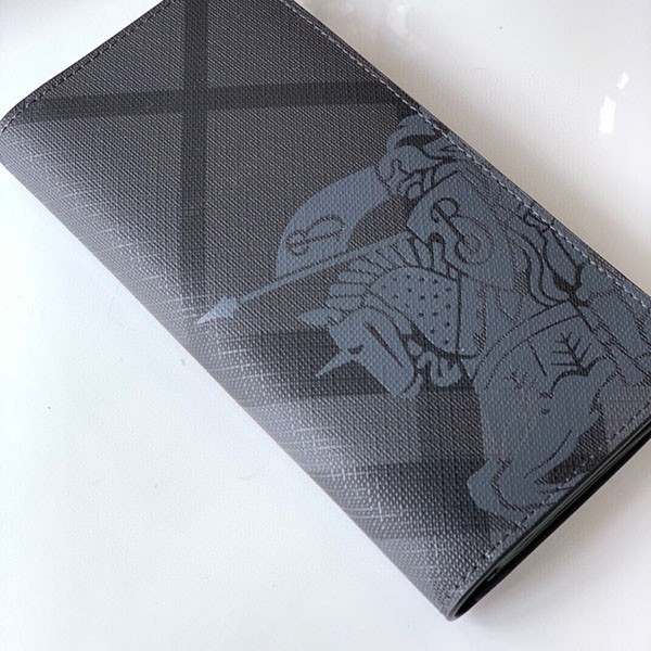 Burberry Bi-fold Wallet with Coin Purse Bah22113 Sold Out