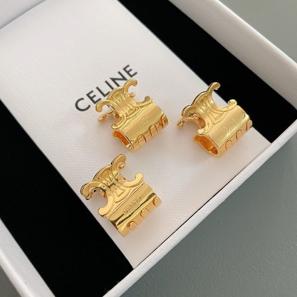 Love at first sight? Replica Celine Hair Clip Large Triomphe Cez51167 Love at first sight? Replica Celine Hair Clip Large Triomphe Cez51167