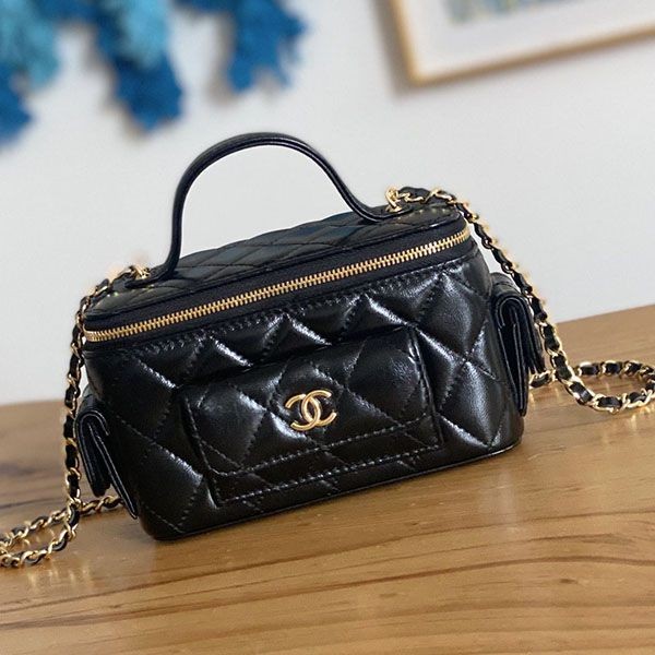 Hard to find fake Chanel vanity case sho27224 Hard to find fake Chanel vanity case sho27224