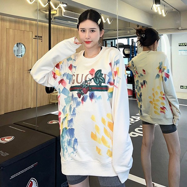 Gucci strawberry sweatshirt replica gue74202 Gucci strawberry sweatshirt replica gue74202