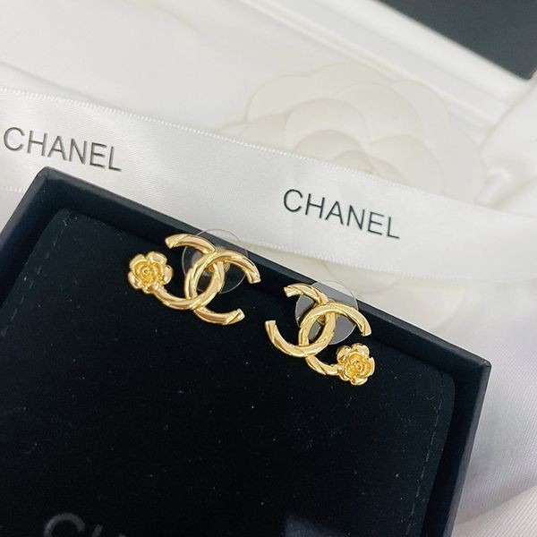 Chanel earrings replica CC mark earrings loved by many celebrities she95411 Chanel earrings replica CC mark earrings loved by many celebrities she95411